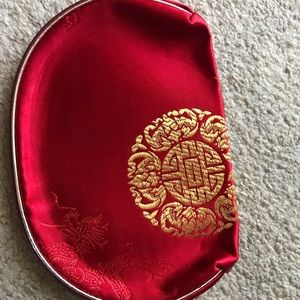 Embroidered lady's handbag